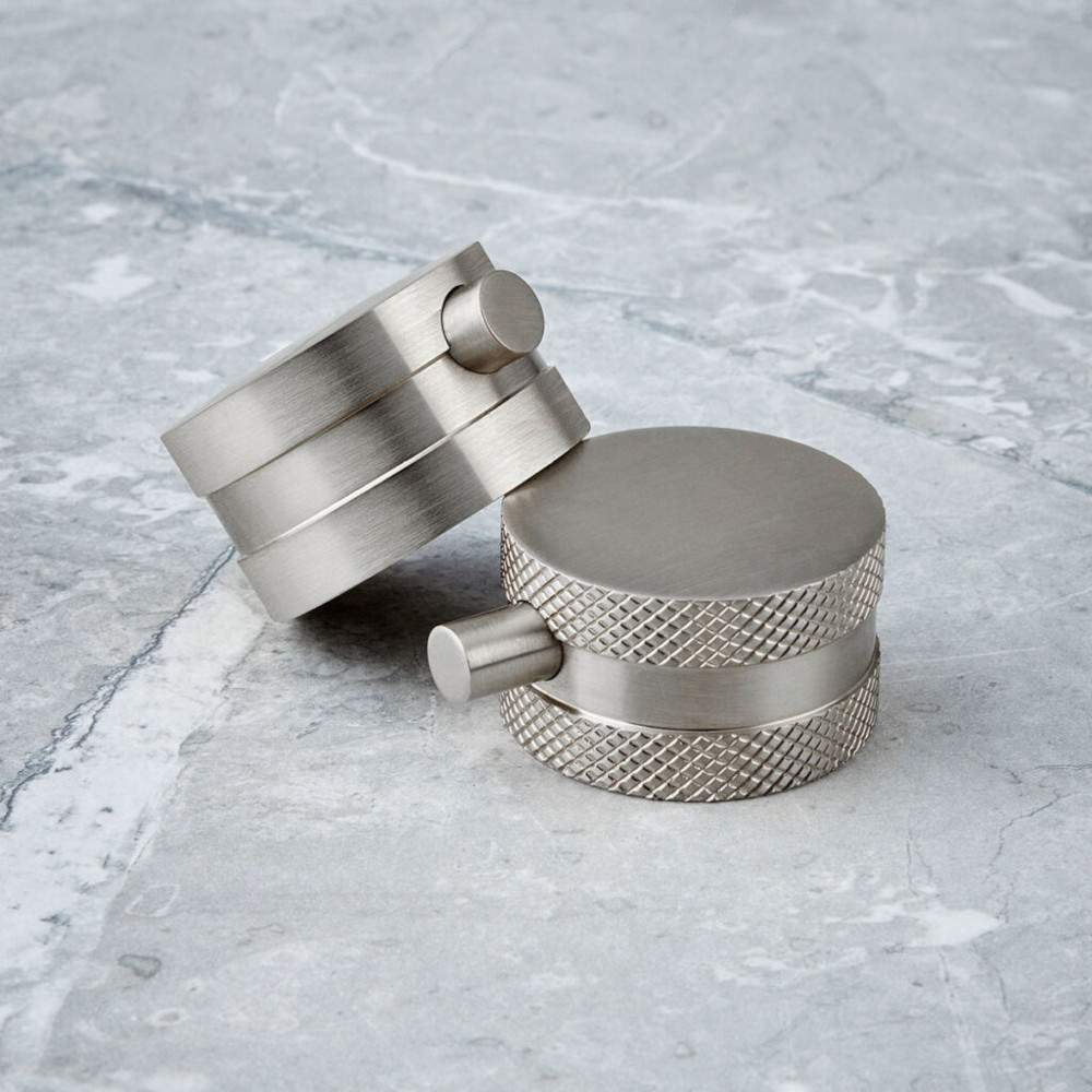 Nile Chrome Round Handle, Handset & Mounting Bracket Concealed Shower